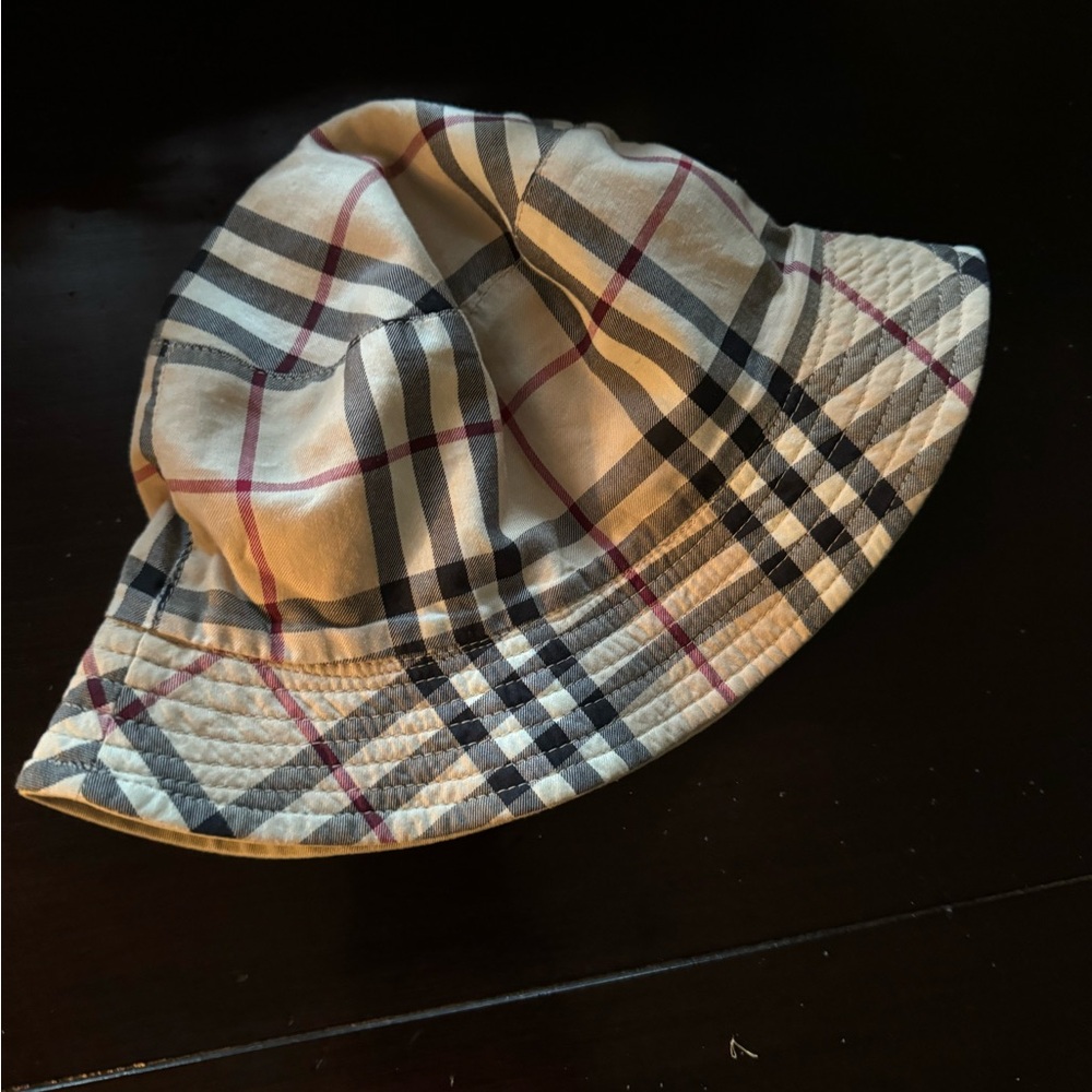 Burberry bucket hat - women’s hat